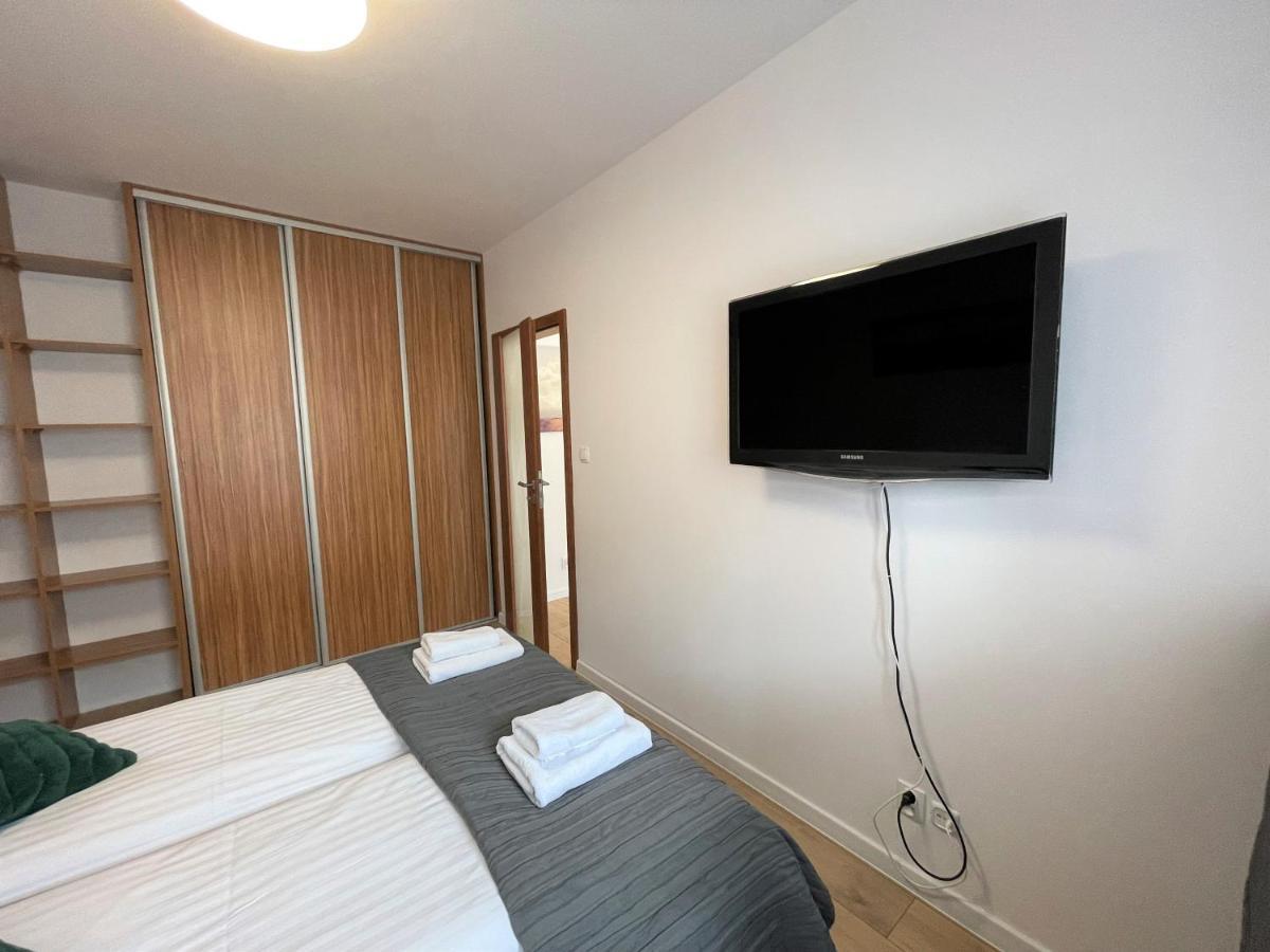 Al-Dom Apartament Ogrodowa Bocianie Gniazdo Z Garazem Колобжег Экстерьер фото